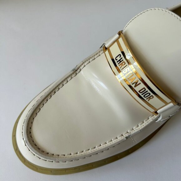 CHRISTIAN DIOR WHITE LEATHER LOAFERS - Picture 7 of 13